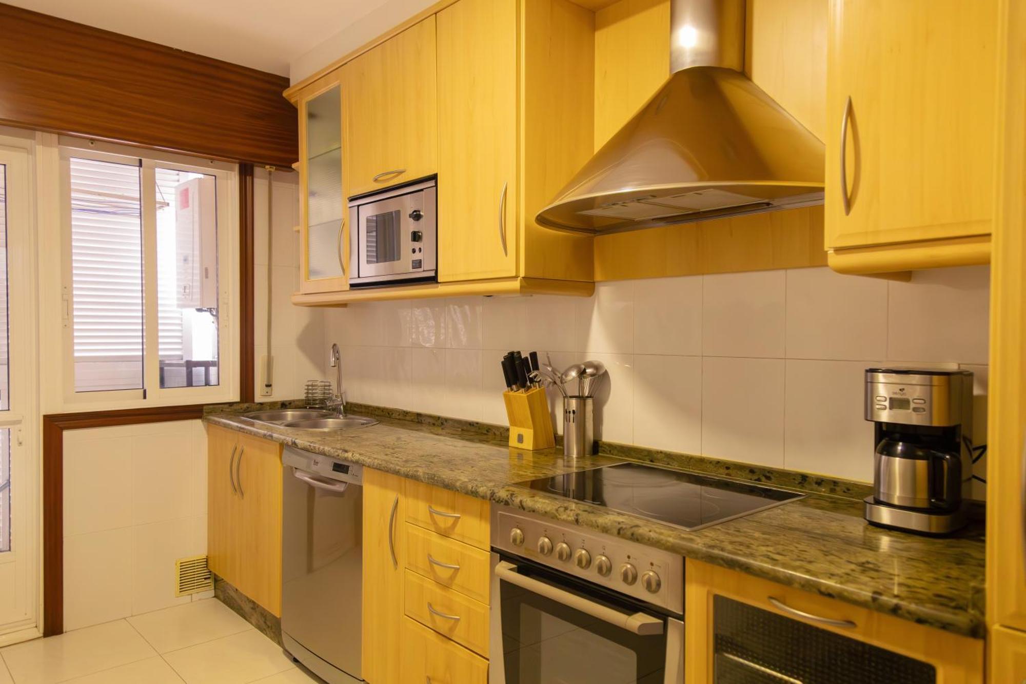 Apartamento Completo, Amplio, Muy Iluminado Y Con Plaza De Garaje Incluida. O Grove Extérieur photo