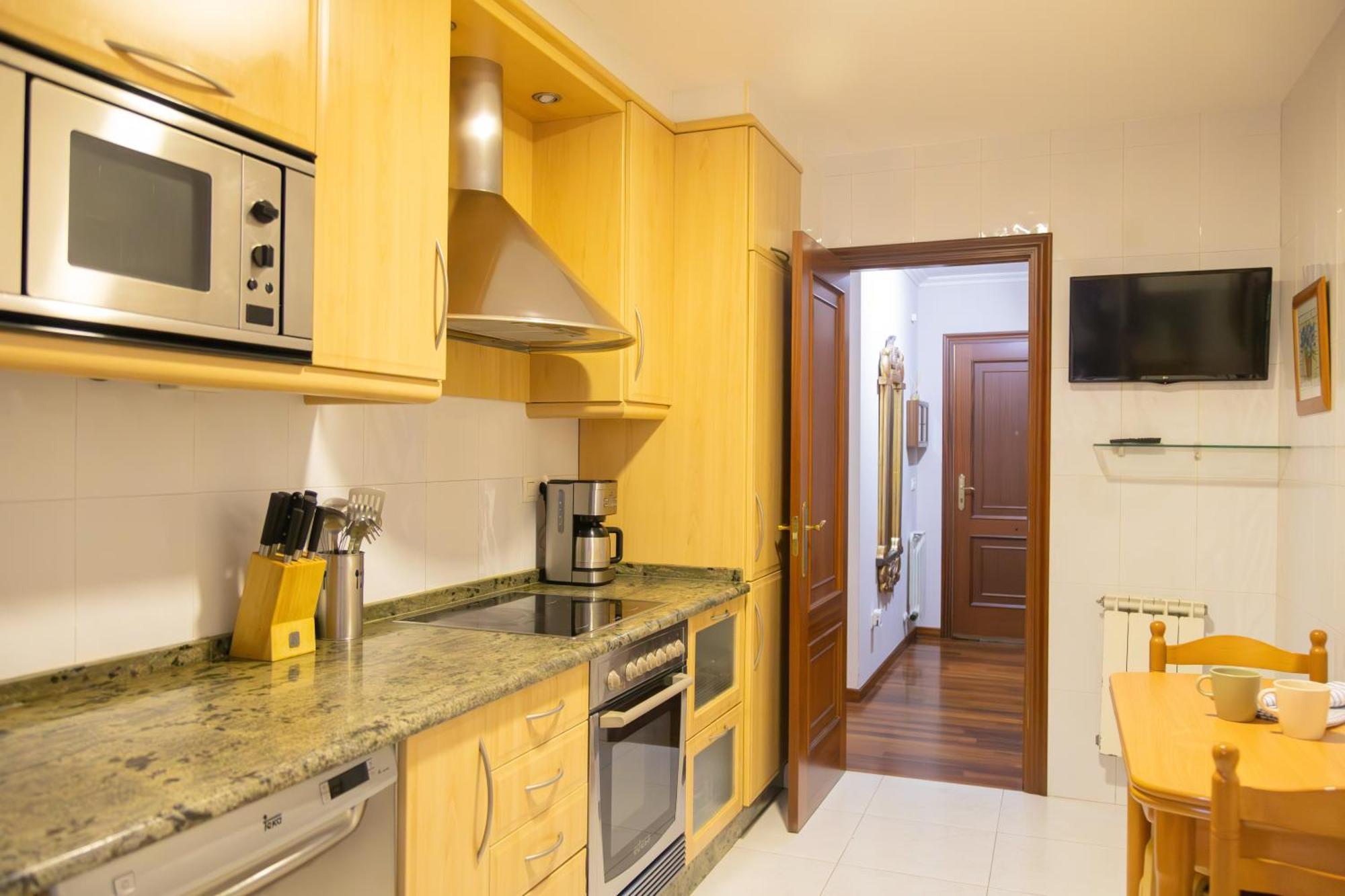 Apartamento Completo, Amplio, Muy Iluminado Y Con Plaza De Garaje Incluida. O Grove Extérieur photo