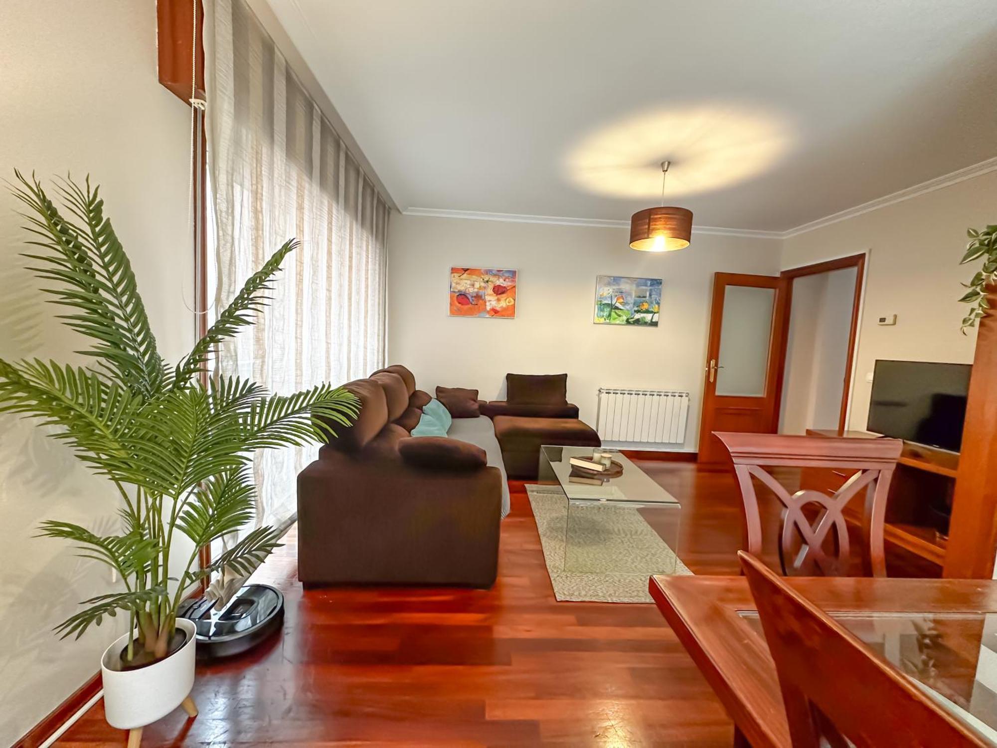 Apartamento Completo, Amplio, Muy Iluminado Y Con Plaza De Garaje Incluida. O Grove Extérieur photo