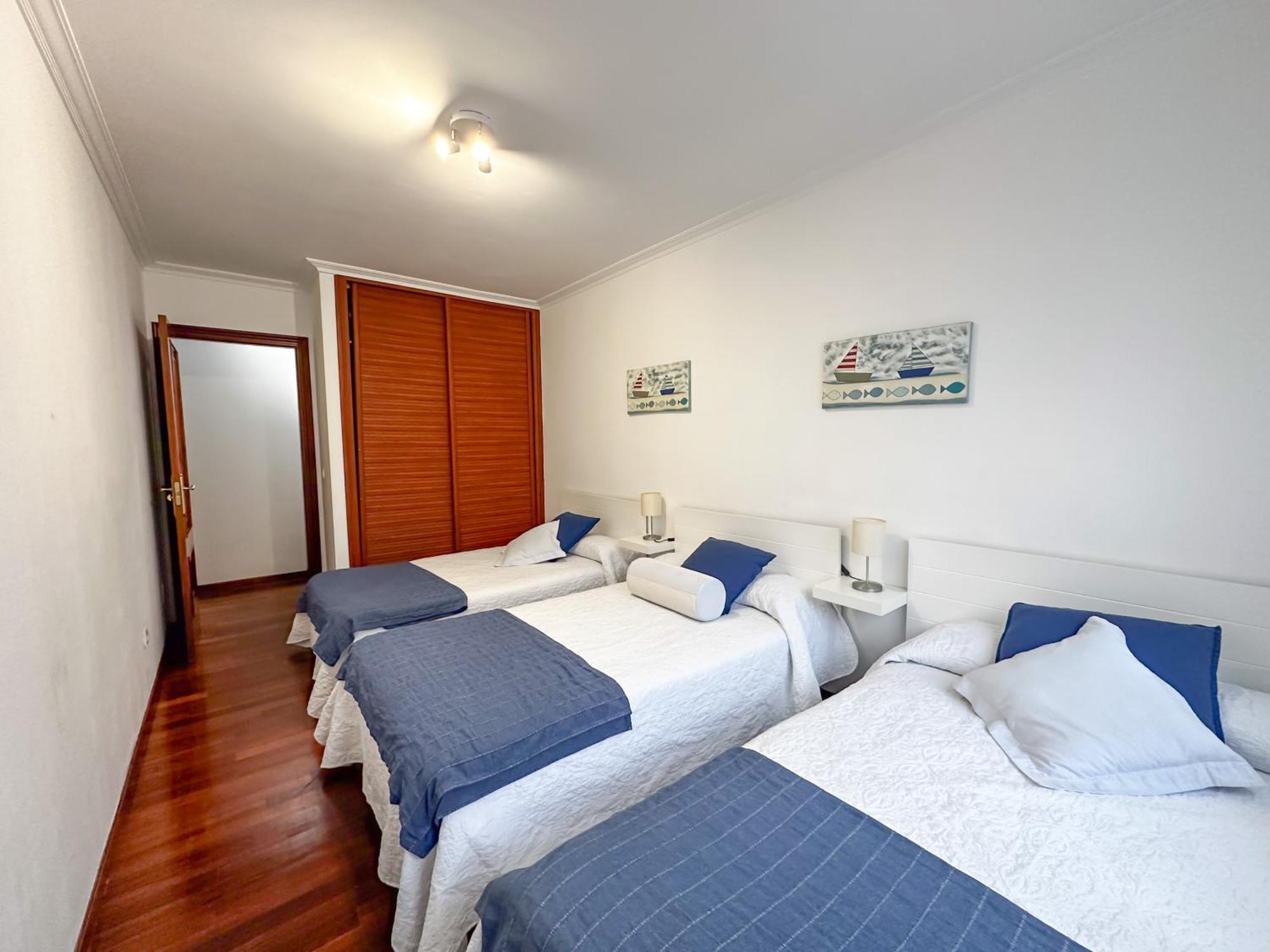 Apartamento Completo, Amplio, Muy Iluminado Y Con Plaza De Garaje Incluida. O Grove Extérieur photo